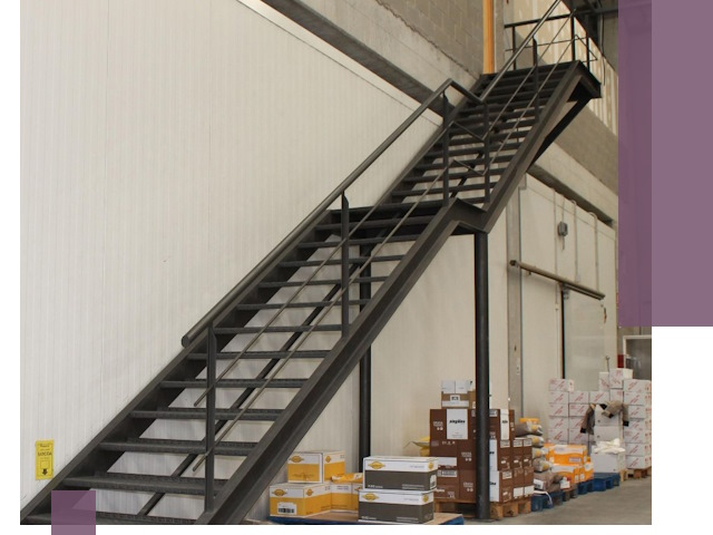 Лестницы для производства в Костроме — изготовление и монтаж