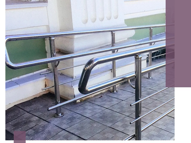 Ограждения пандусов из металла и нержавейки в Костроме