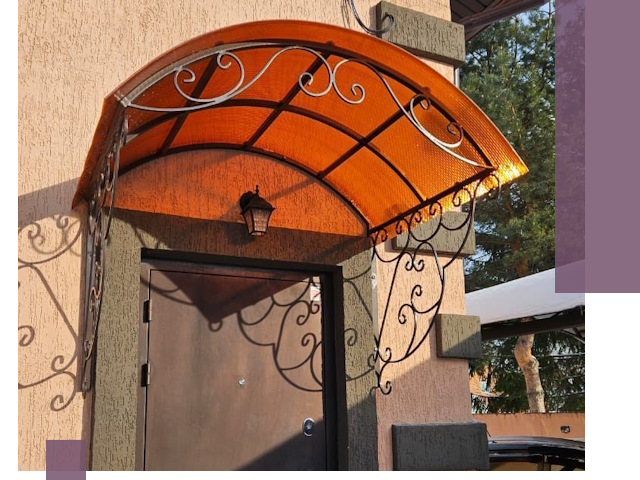 Демонтаж козырьков в Костроме быстро и безопасно