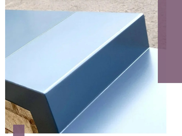 Крышки на парапет в Костроме: изготовление и монтаж под ключ