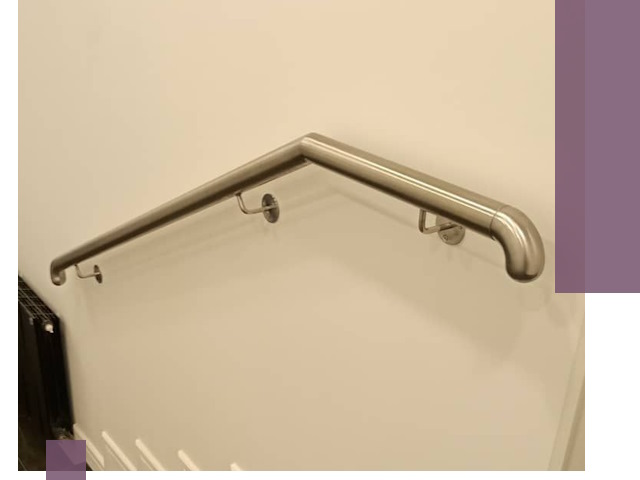 Изготовление пристенных поручней в Костроме под ключ за сроки